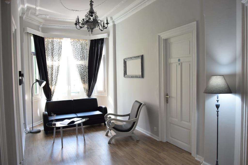 Megaron11 Apartments Солун Екстериор снимка